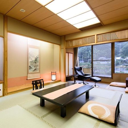 Honen Mansaku Hotel Daigo Luaran gambar